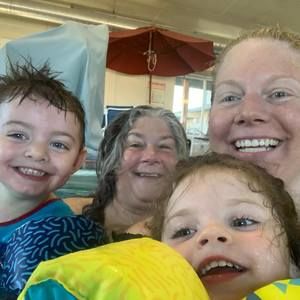 Meet your Posher, Ashley